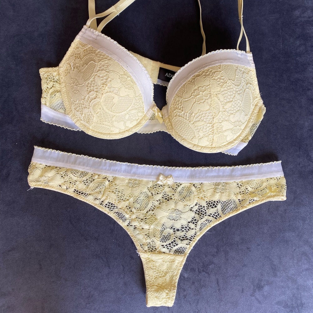 Adore me push up bra in a 36B